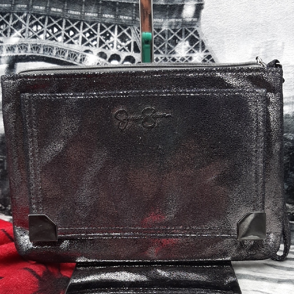 Jessica Simpson Wristlet